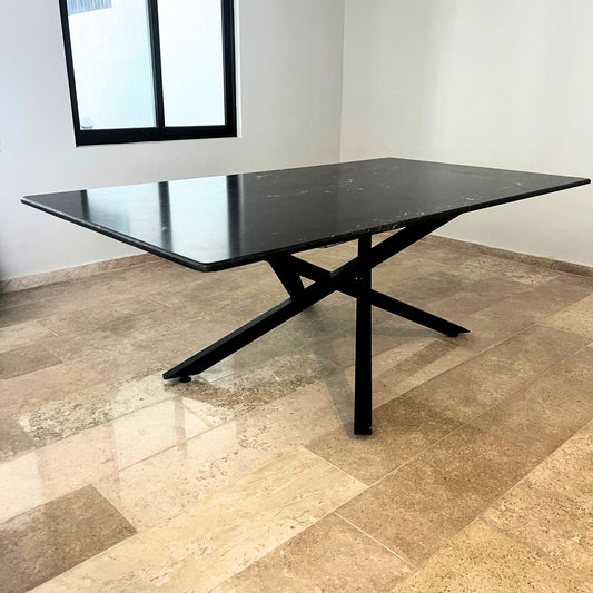 Mesa Comedor Loreta leather