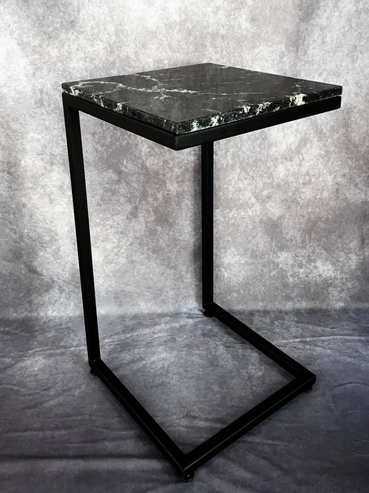 Mesa Auxiliar Granito Láctea