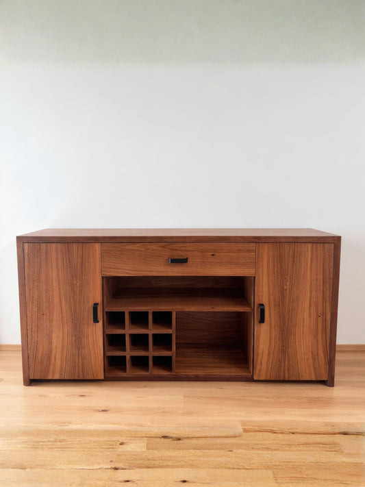 Bufetera Cordova Tzalam