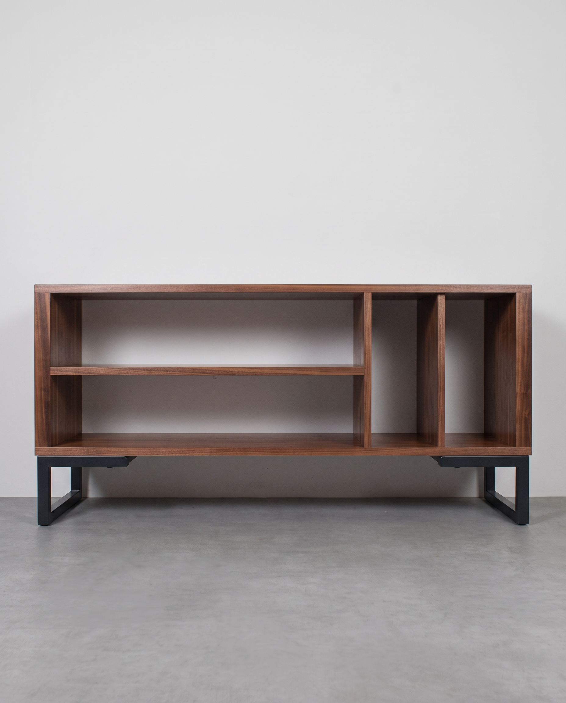 Credenza Febo Tzalam de frente sin productos